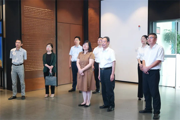 1696552772598481.jpg 4-01.jpg