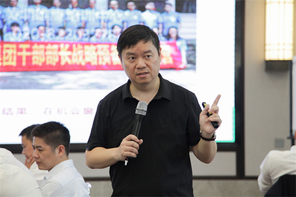 1706160910115096.jpg ½¯Î°Á¼²©Ê¿.jpg